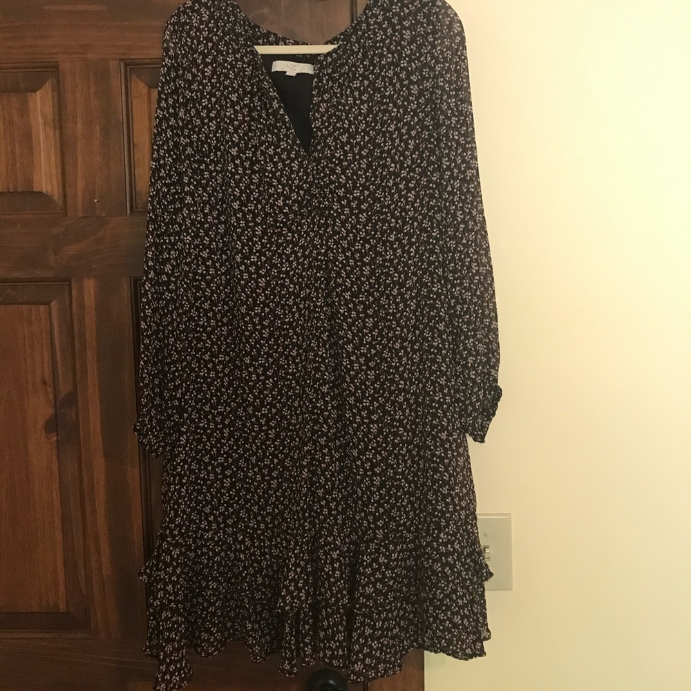Ann Taylor Loft tiered ruffle hem dress